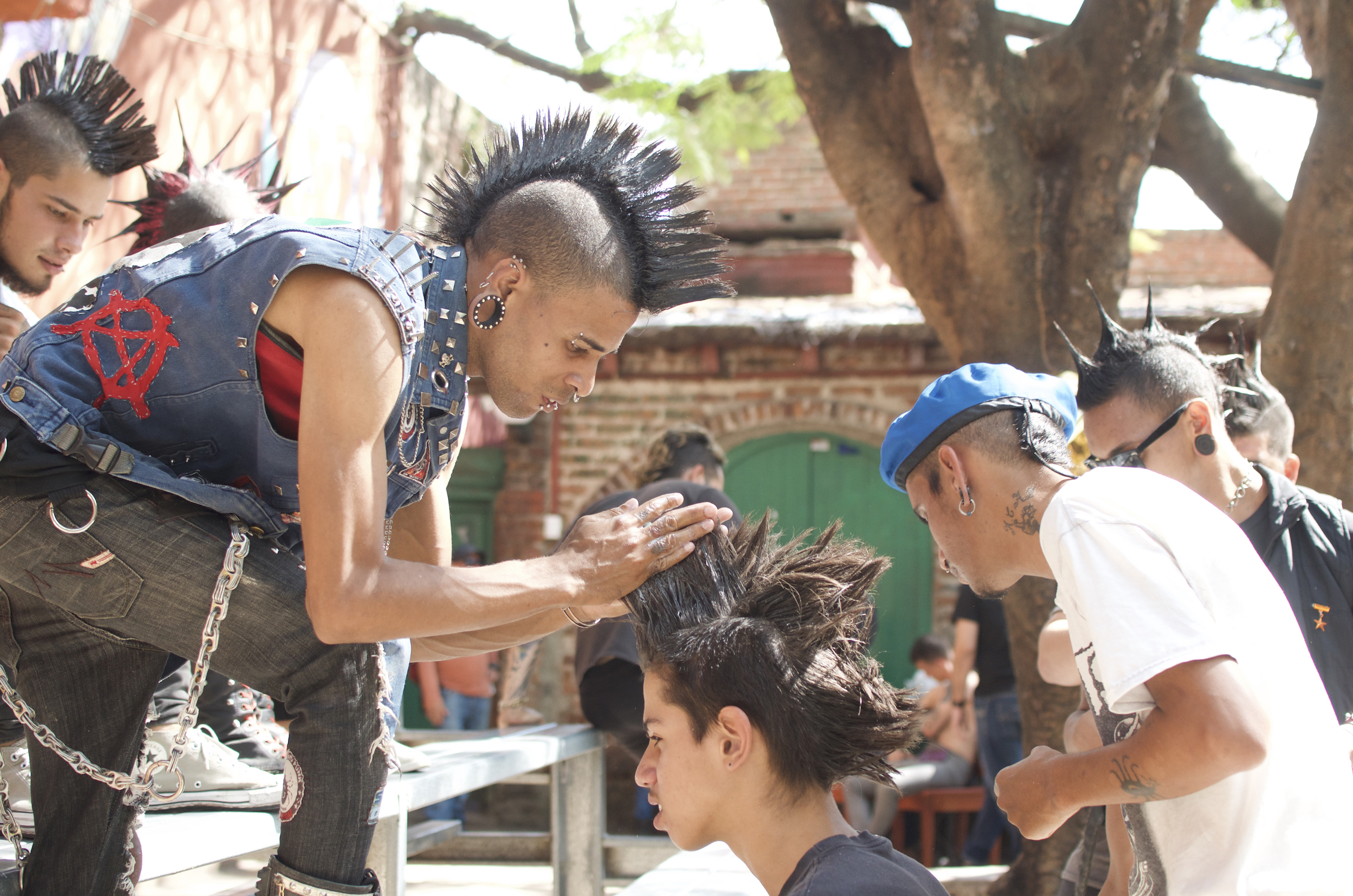 Los Frikis: A Punk Rock Revolution in 90s Cuba